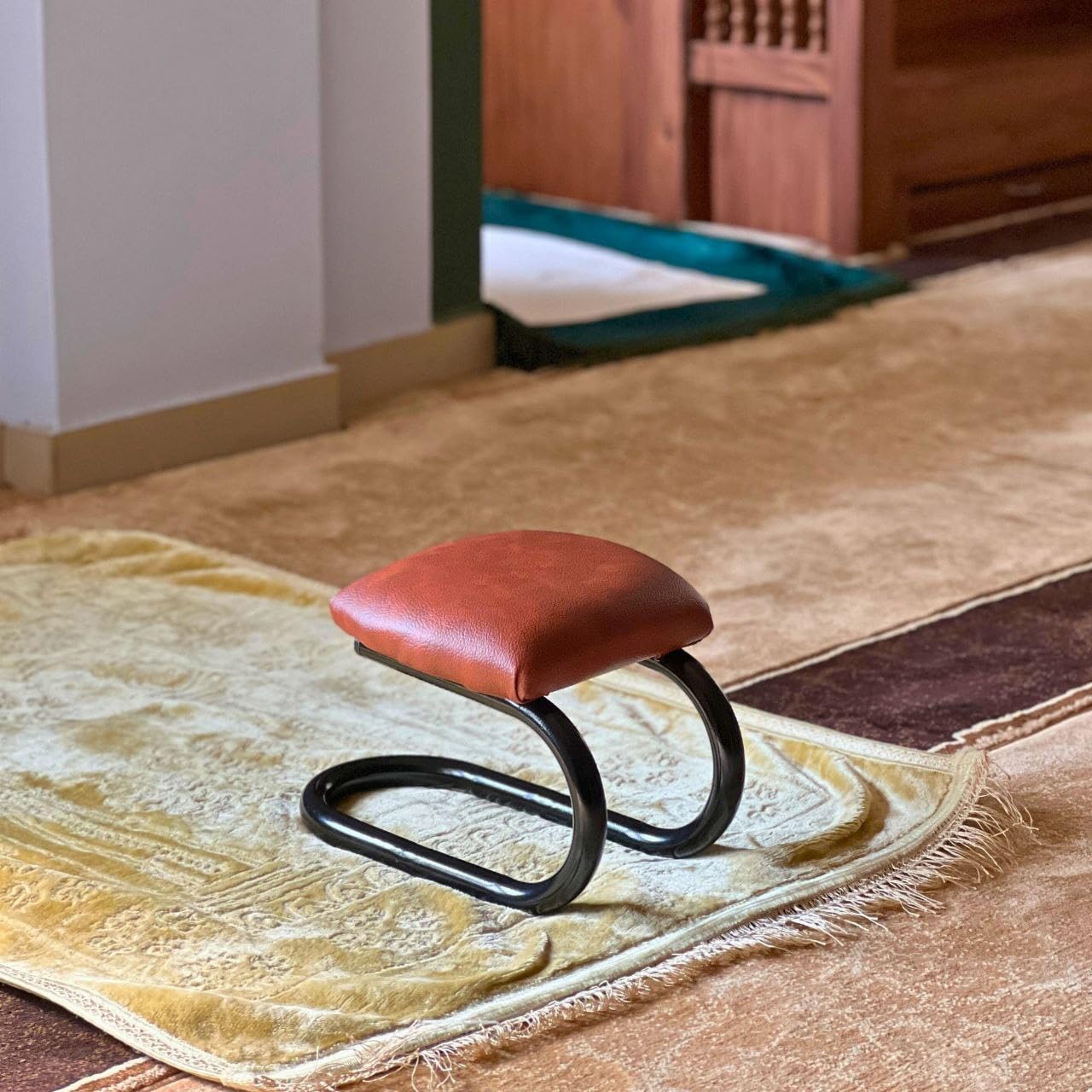 Ergonomic Sujood Stool for Prayer | Comfortable Islamic Knee Support Bench with Anti-Slip Base & Soft Padded Seat | C-Shaped Steel Frame | Namaz Support